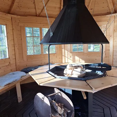 Lakeside Pilke Villa *