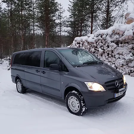 Lakeside Pilke Villa *