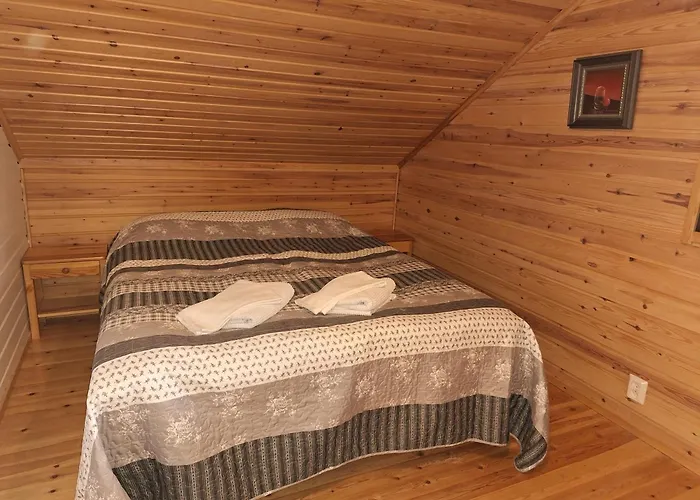 Lakeside Pilke Villa *